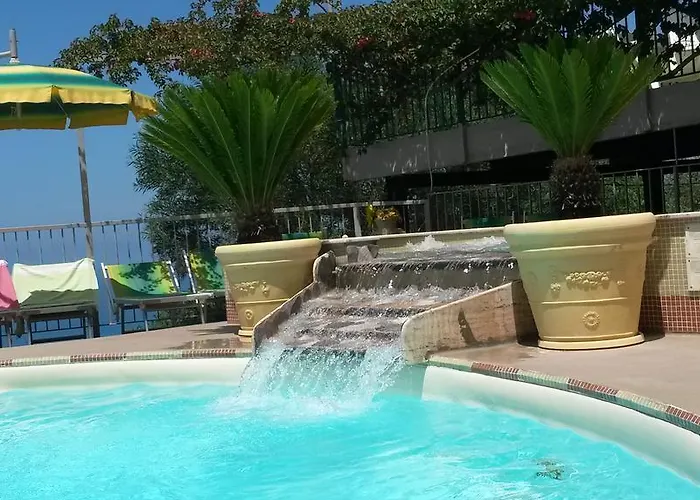 Orizzonte Blu 3* Tropea