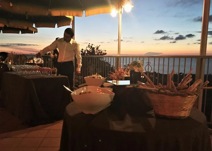 Orizzonte Blu 特罗佩阿