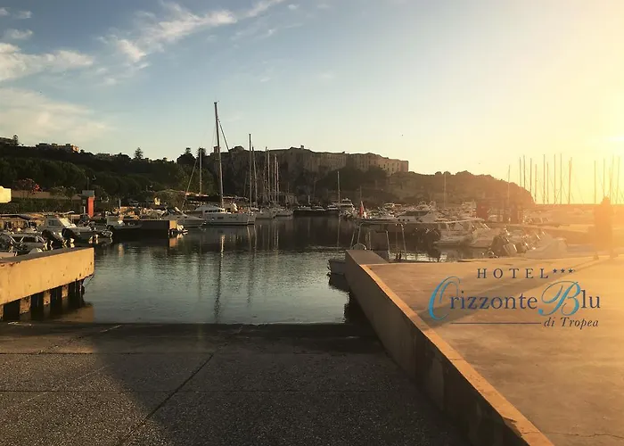 Orizzonte Blu 3* 特罗佩阿